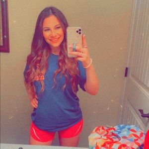 Meet your Posher, Leah